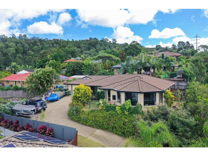 55 Pacific Pines Boulevard, Pacific Pines QLD 4211