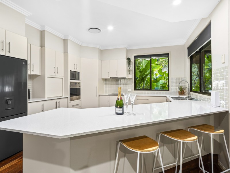 14 Grove Creek Close, Reedy Creek QLD 4227
