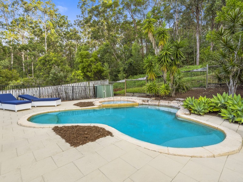 14 Grove Creek Close, Reedy Creek QLD 4227