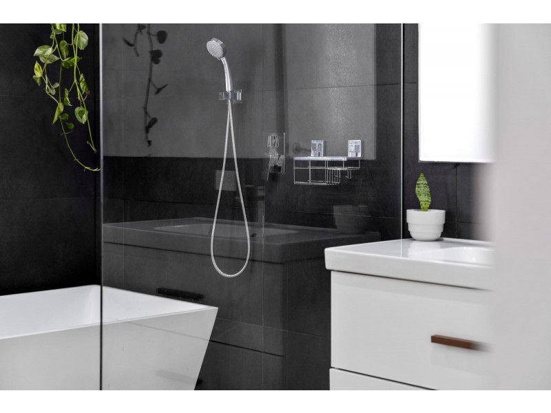 8 Kerr Avenue, Southport QLD 4215