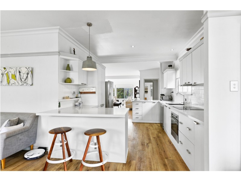 5 Thomas Street, Grange QLD 4051