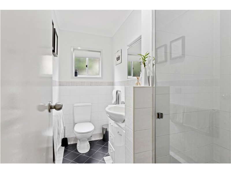 5 Thomas Street, Grange QLD 4051