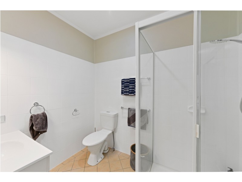 5 Thomas Street, Grange QLD 4051