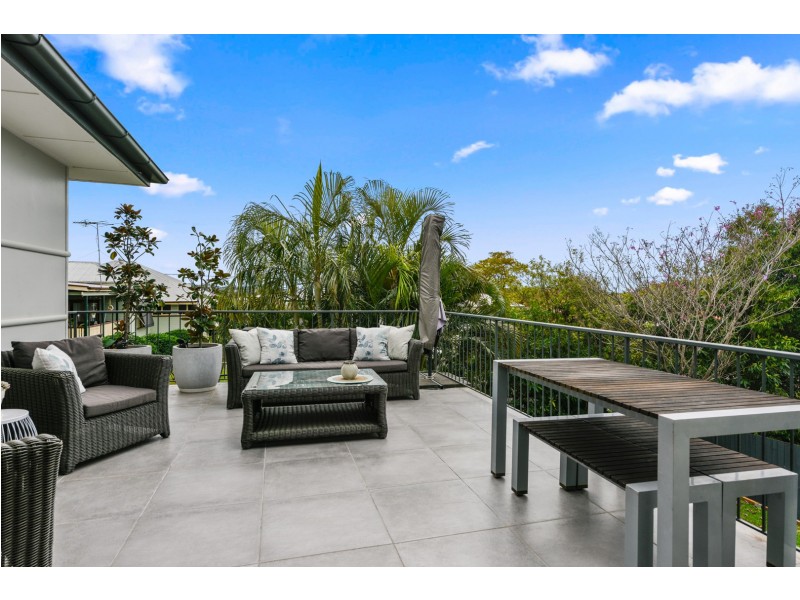 5 Thomas Street, Grange QLD 4051