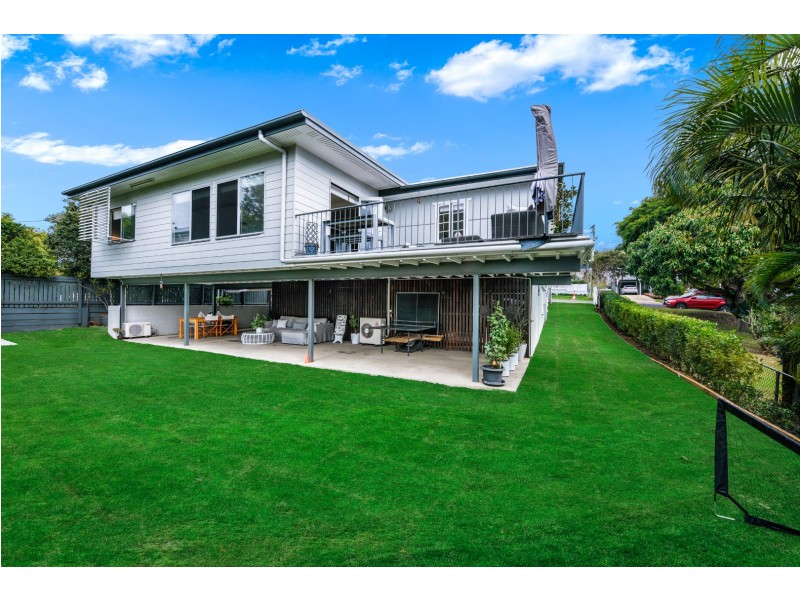 5 Thomas Street, Grange QLD 4051