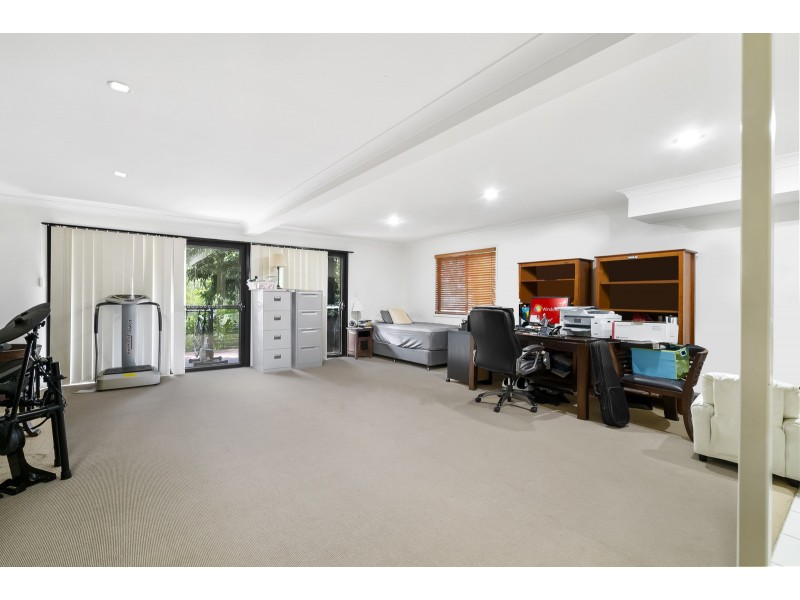 17/2 Ridgeline Way, Highland Park QLD 4211
