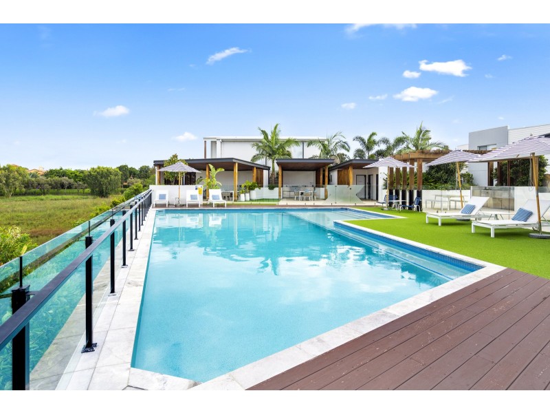 6/1 Vue Boulevard, Robina QLD 4226