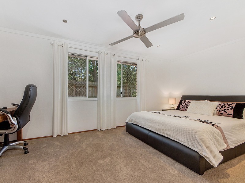 16 Springvale Street, Robina QLD 4226