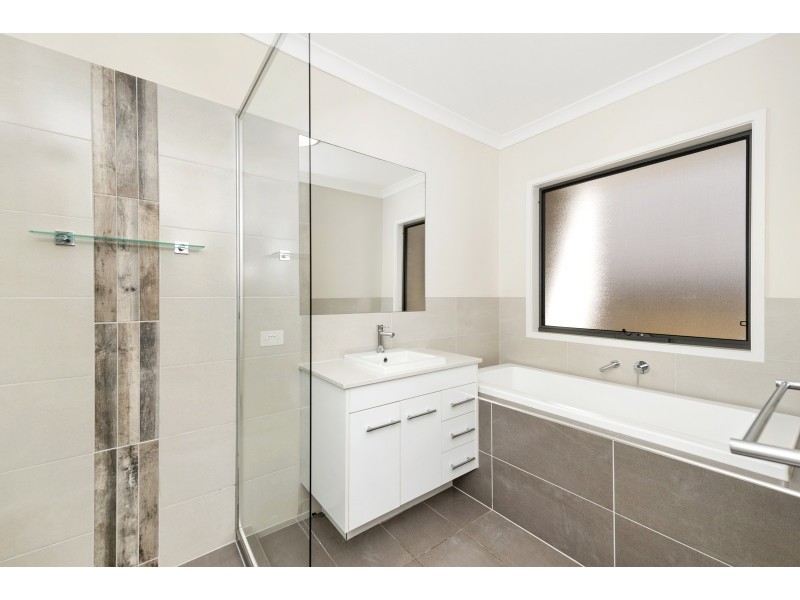 9 Collie Crescent, Ormeau Hills QLD 4208