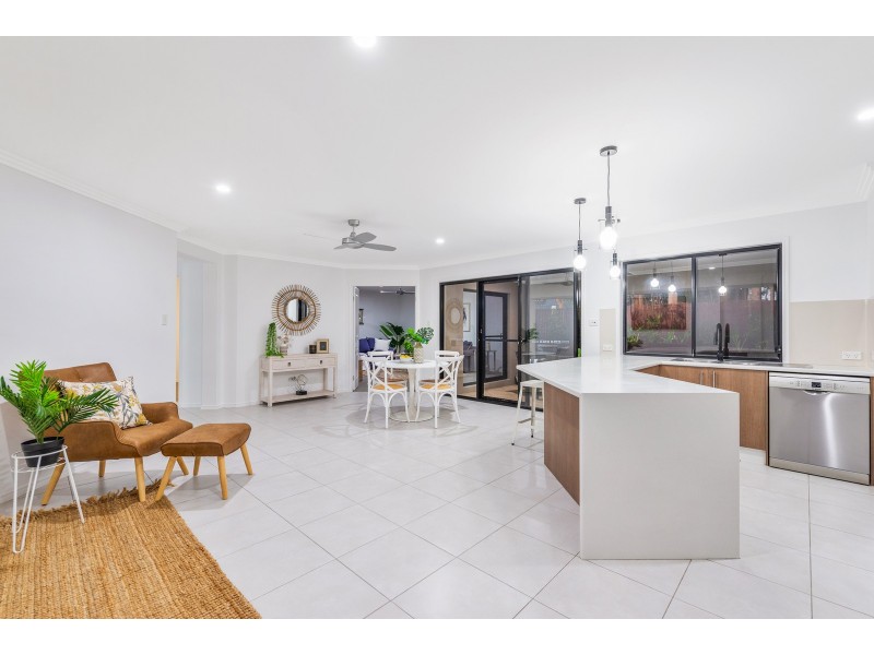 6 Glenafton Court, Ormeau QLD 4208