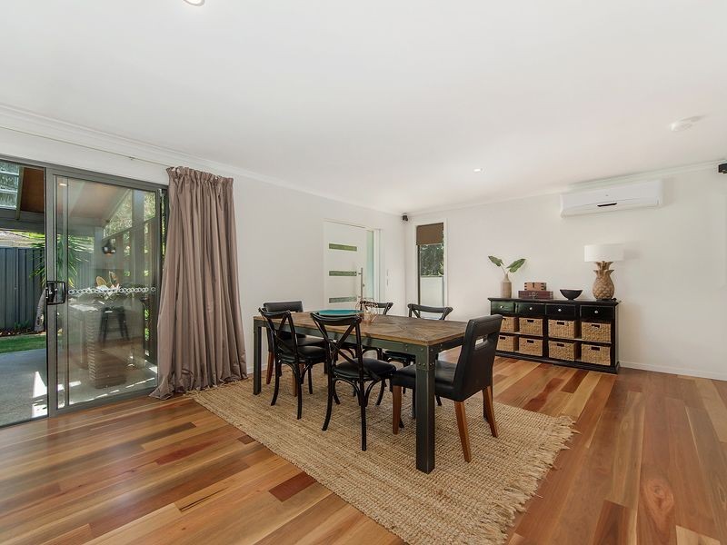 60 Djerral Avenue, Burleigh Heads QLD 4220