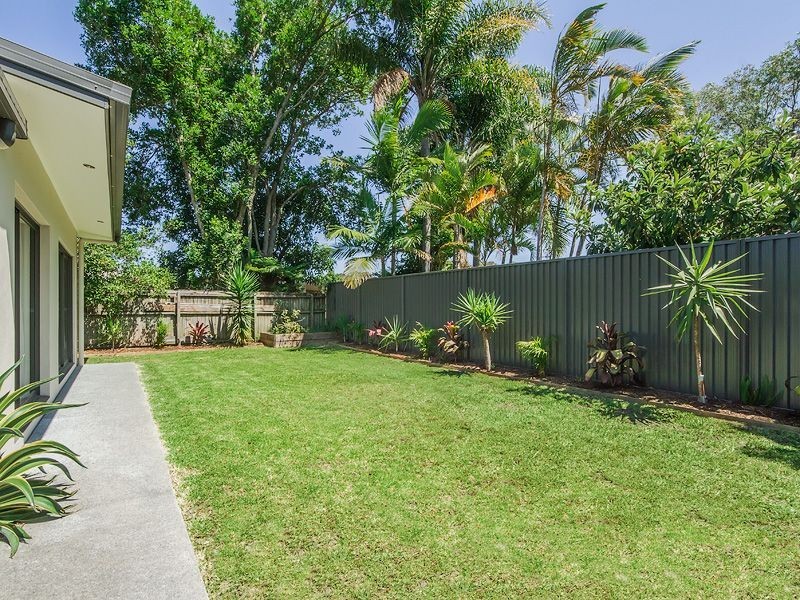 60 Djerral Avenue, Burleigh Heads QLD 4220