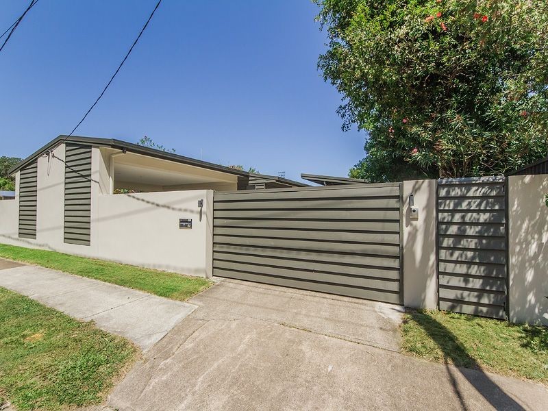 60 Djerral Avenue, Burleigh Heads QLD 4220