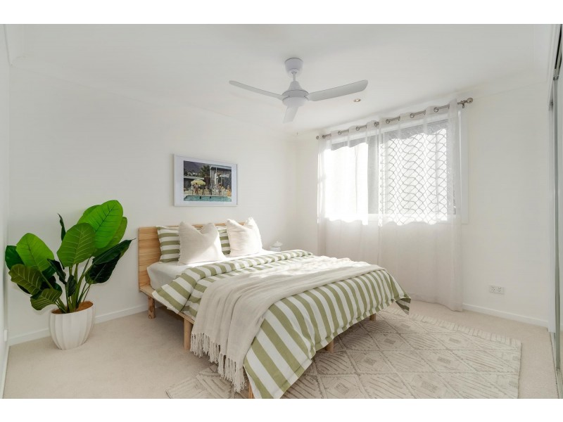 5/127 Pohlman Street, Southport QLD 4215