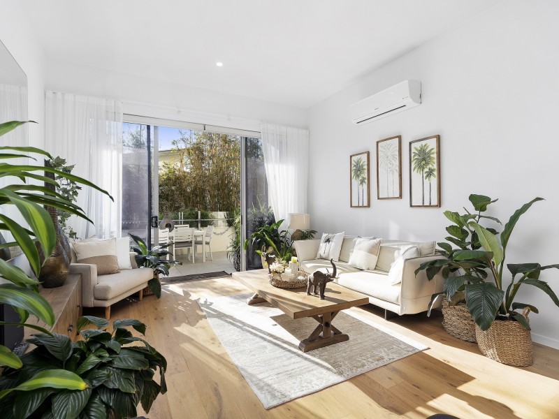 4/10 Third Avenue, Palm Beach QLD 4221