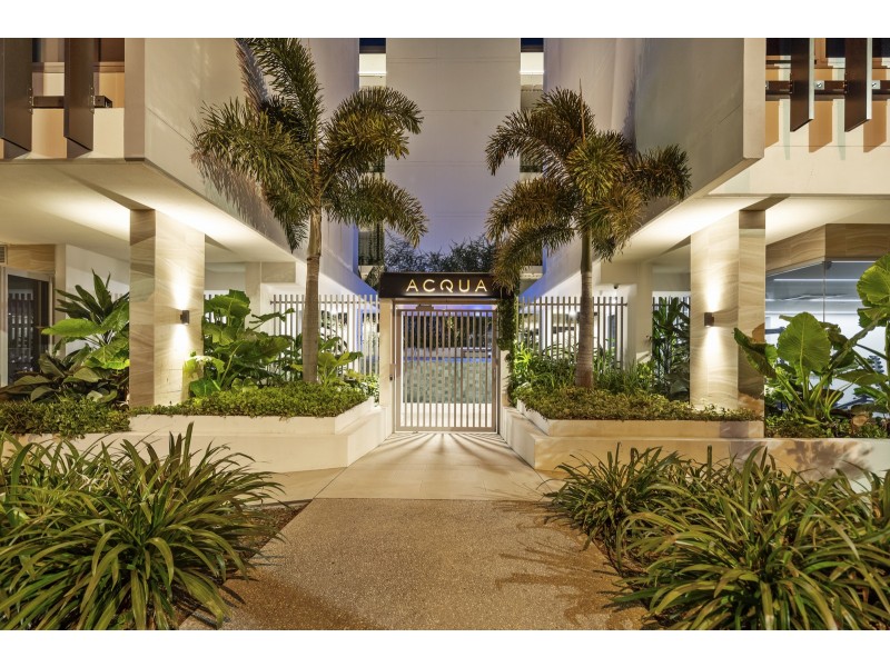 4/10 Third Avenue, Palm Beach QLD 4221