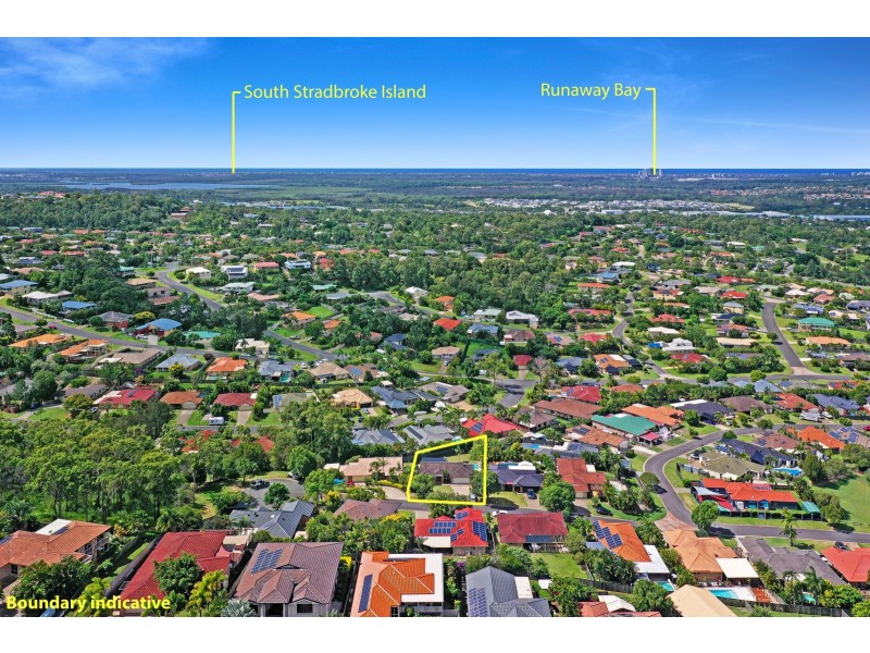 5 Flint Court, Pacific Pines QLD 4211