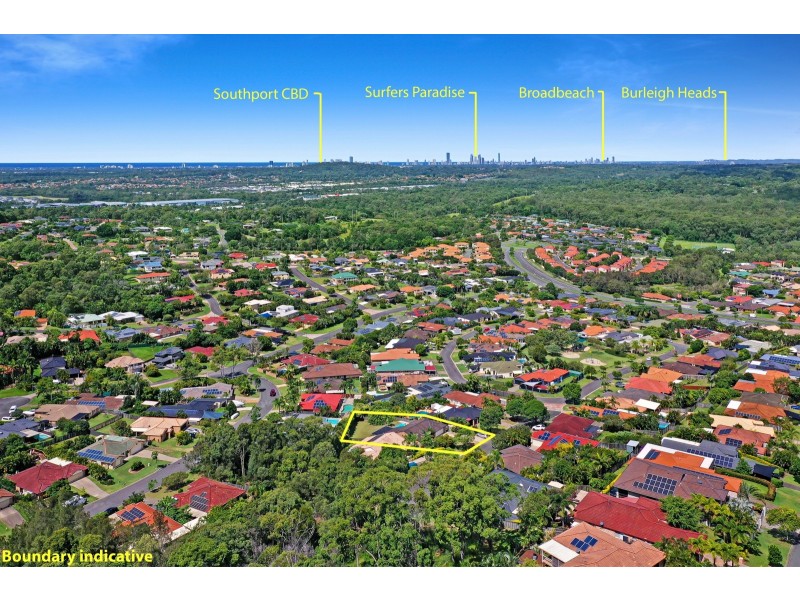 5 Flint Court, Pacific Pines QLD 4211