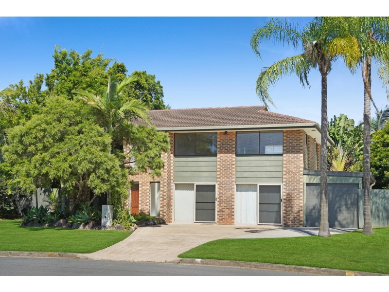 11 Murrumba Drive, Ashmore QLD 4214