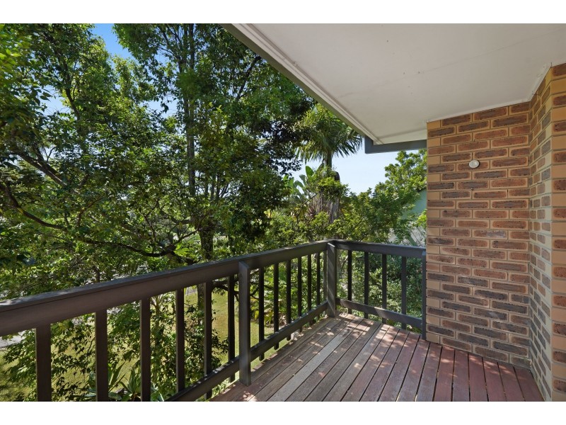 11 Murrumba Drive, Ashmore QLD 4214