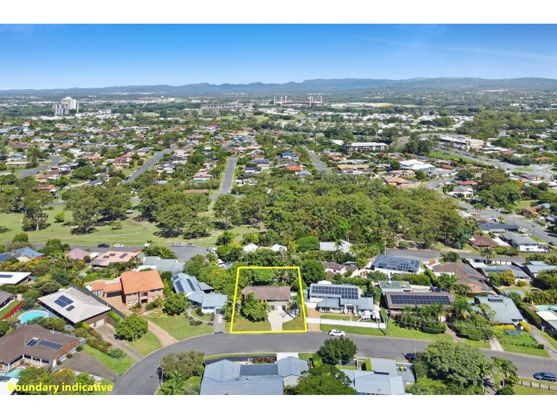 11 Murrumba Drive, Ashmore QLD 4214