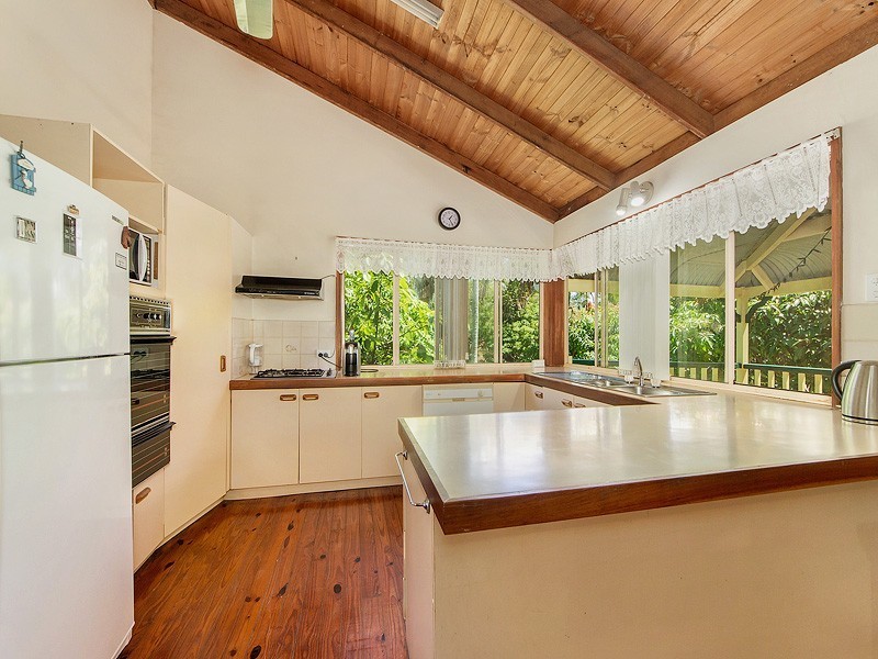 10 Terrania Court, Tallebudgera QLD 4228