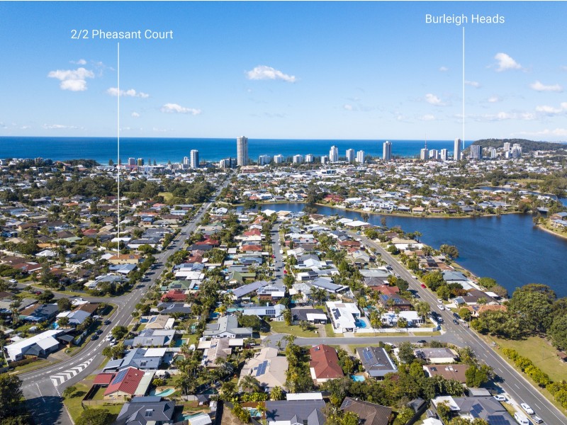 2/2 Pheasant Court, Miami QLD 4220