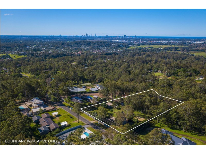 22 Tarrant Drive, Mudgeeraba QLD 4213