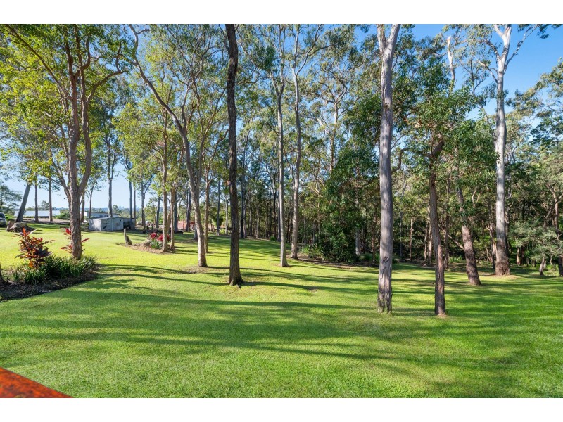 22 Tarrant Drive, Mudgeeraba QLD 4213