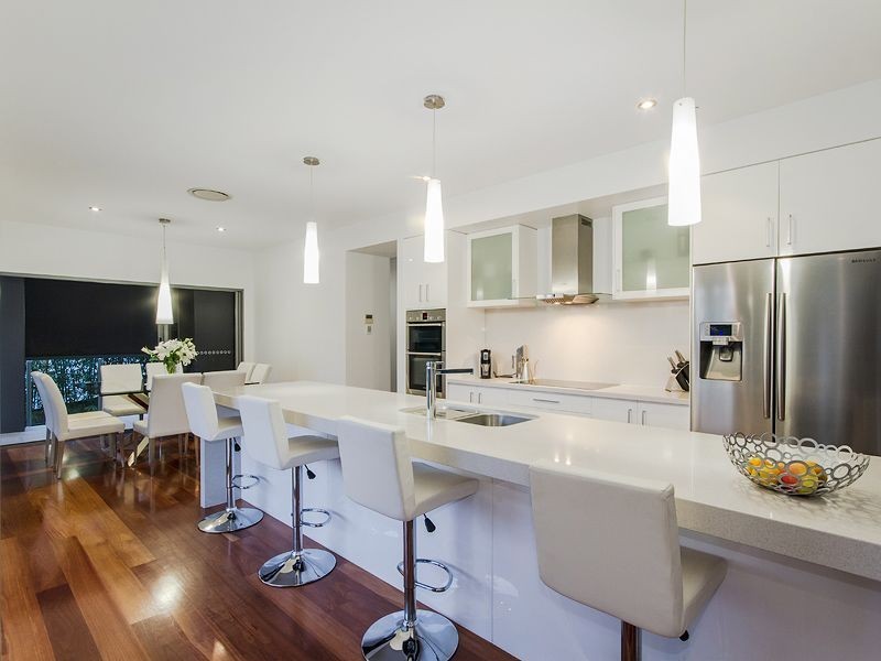 2 Lowell Street, Reedy Creek QLD 4227