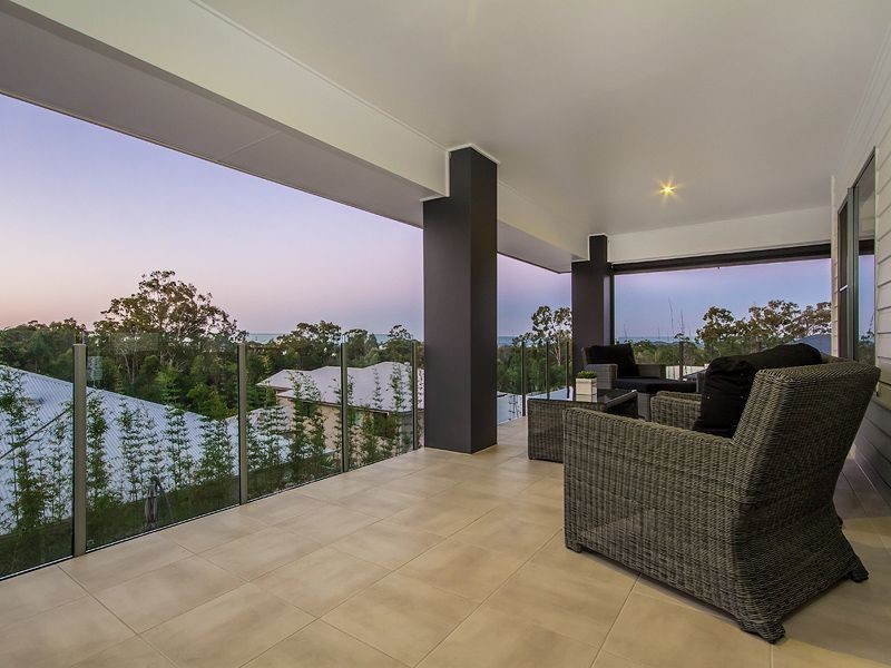 2 Lowell Street, Reedy Creek QLD 4227