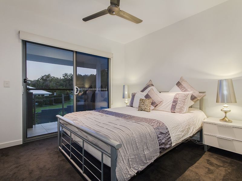 2 Lowell Street, Reedy Creek QLD 4227