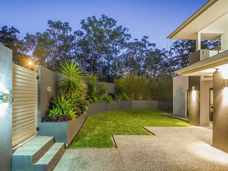 2 Lowell Street, Reedy Creek QLD 4227