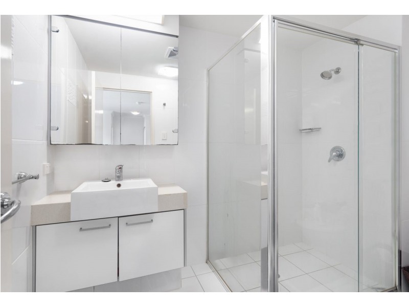 Varsity Lakes QLD 4227