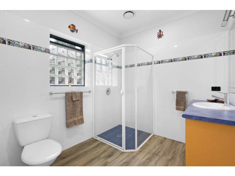 42 Mornington Terrace, Robina QLD 4226
