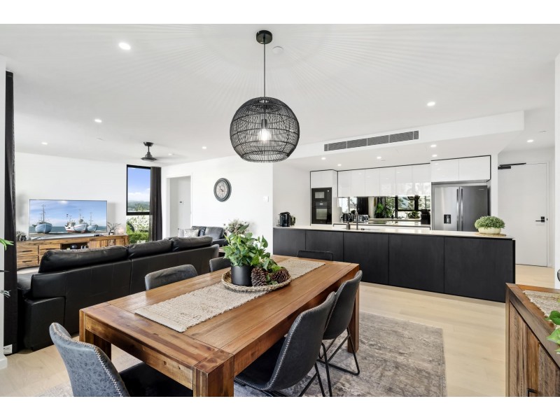 2304/1328 Gold Coast Highway, Palm Beach QLD 4221