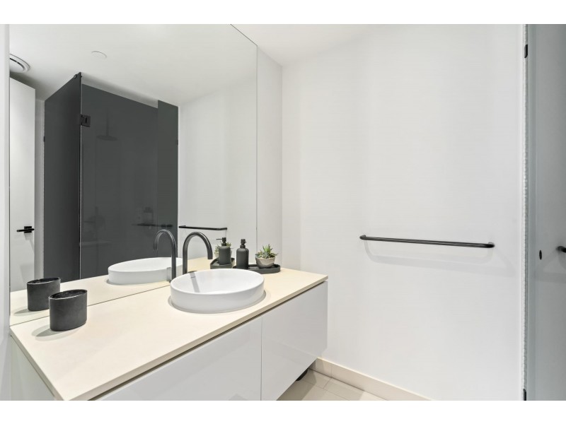 2304/1328 Gold Coast Highway, Palm Beach QLD 4221