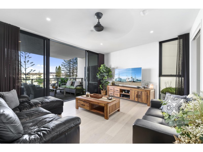 2304/1328 Gold Coast Highway, Palm Beach QLD 4221