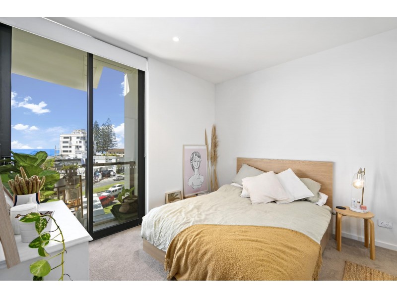 2402/1328 Gold Coast Highway, Palm Beach QLD 4221