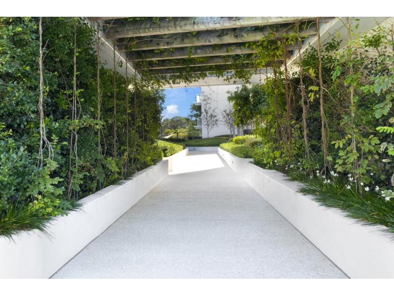 2402/1328 Gold Coast Highway, Palm Beach QLD 4221