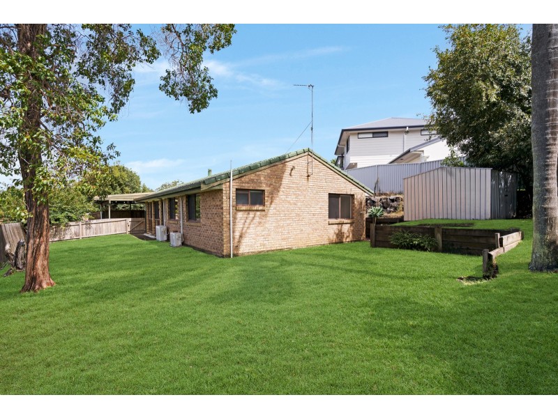 17 Allspice Drive, Ashmore QLD 4214