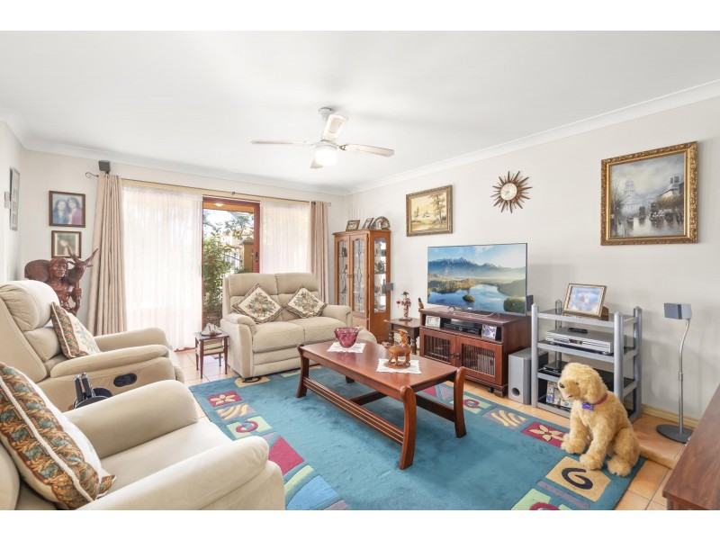 6/8 Woody Views Way, Robina QLD 4226