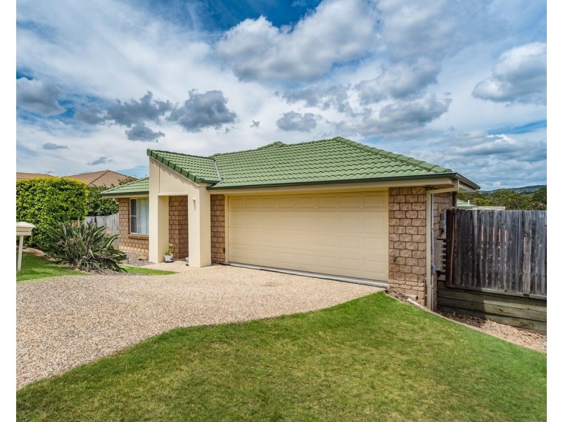 19 Paris Parade, Ormeau QLD 4208
