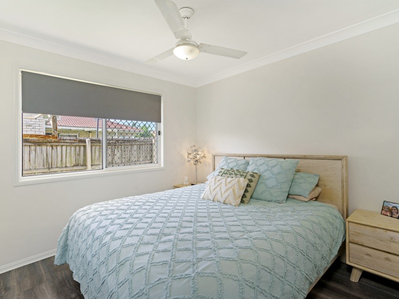 1/6 Linda Way, Upper Coomera QLD 4209