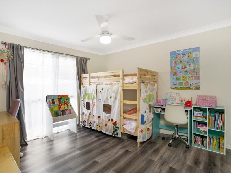 1/6 Linda Way, Upper Coomera QLD 4209