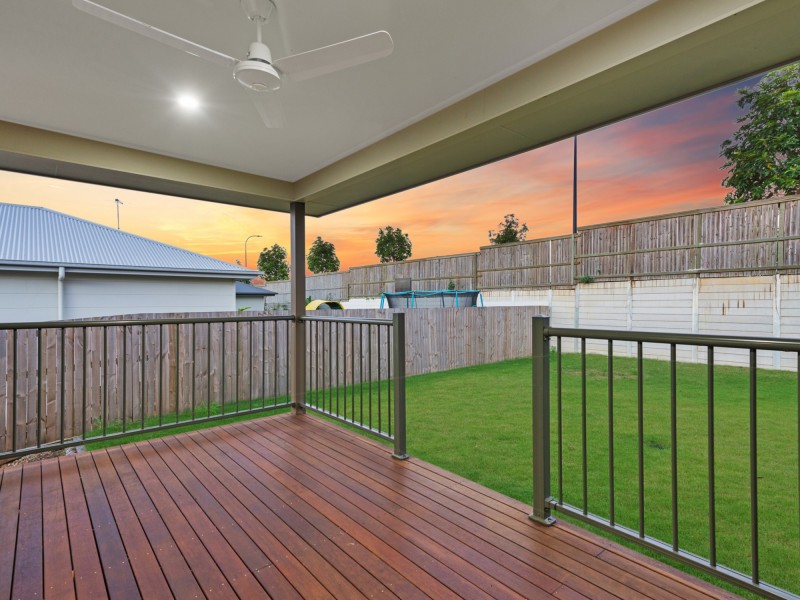 82 Lunar Circuit, Spring Mountain QLD 4124