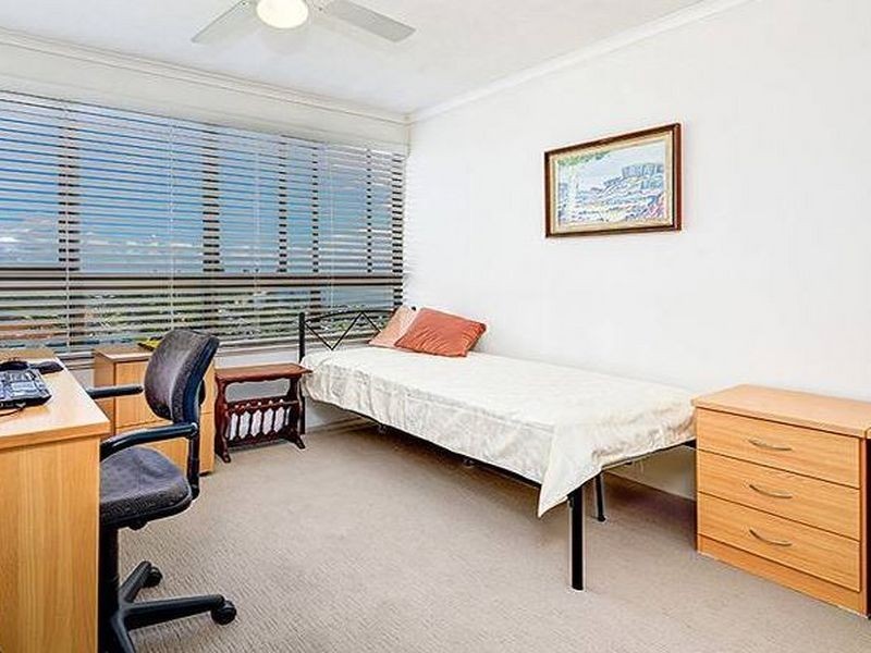 49/114 Marine Parade, Southport QLD 4215