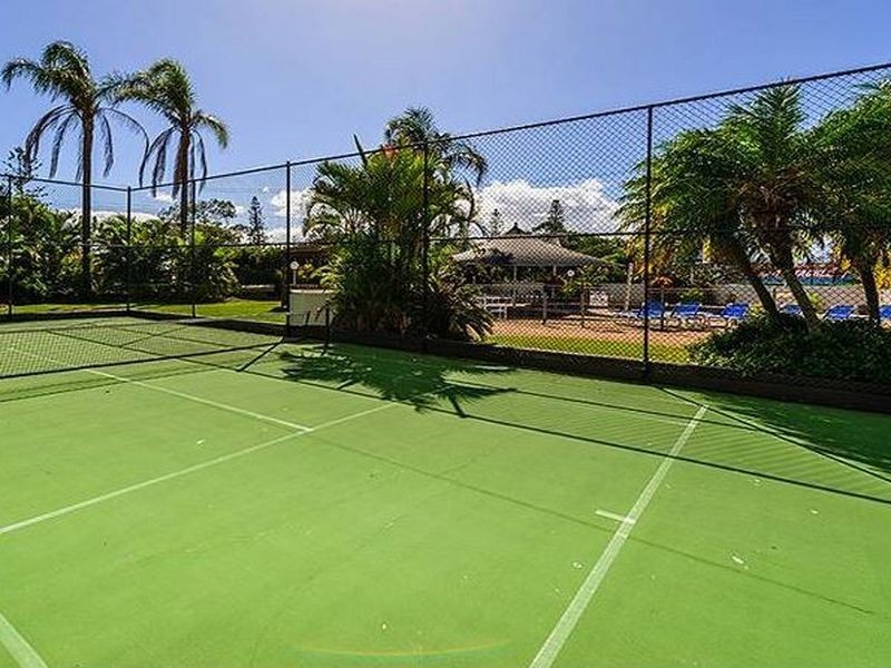 49/114 Marine Parade, Southport QLD 4215