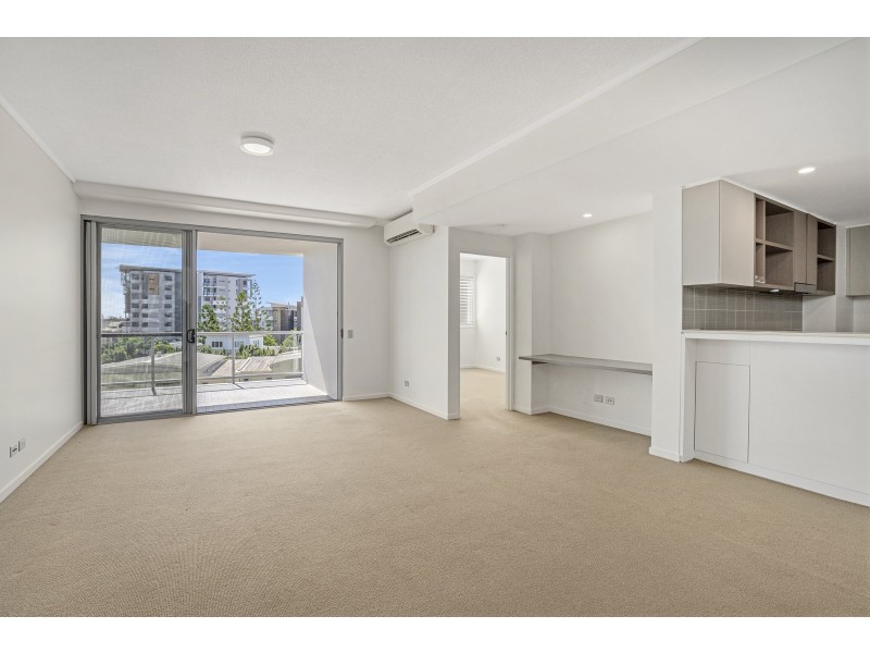 222/60 Riverwalk Avenue, Robina QLD 4226
