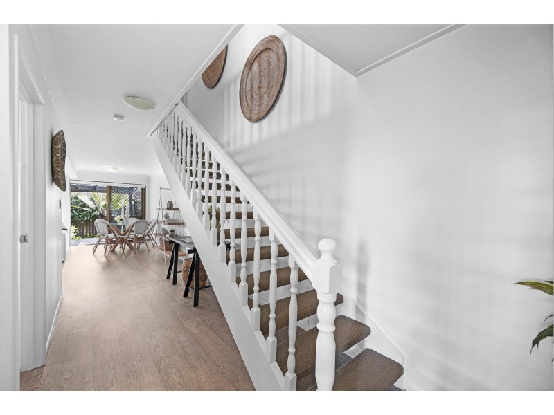 1/1 Havana Key, Broadbeach Waters QLD 4218